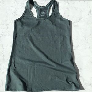 THE NORTH FACE | HUNTER GREEN RACERBACK TANK